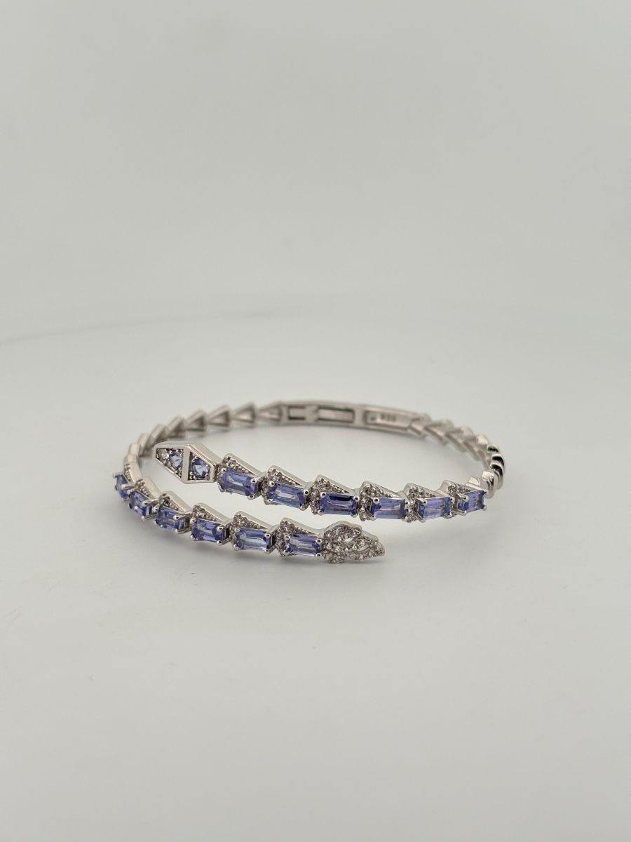 Tanzanite Serpent Bangle 